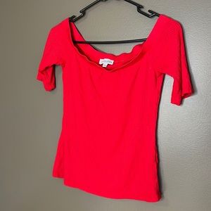 Ted Guess Off the shoulder Short sleeve Tee. So comfortable, great with jeans.